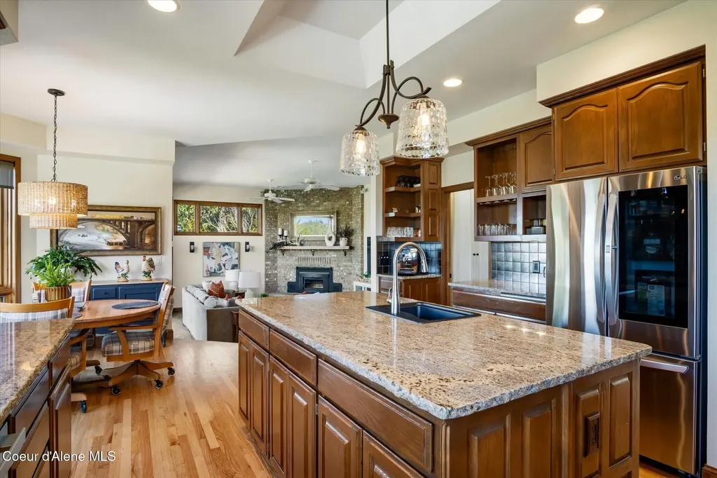 18634 W Quail Lane Post Falls ID 83854