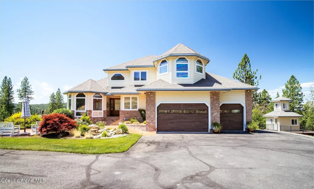 18634 W Quail Lane Post Falls ID 83854