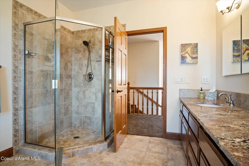 18634 W Quail Lane Post Falls ID 83854