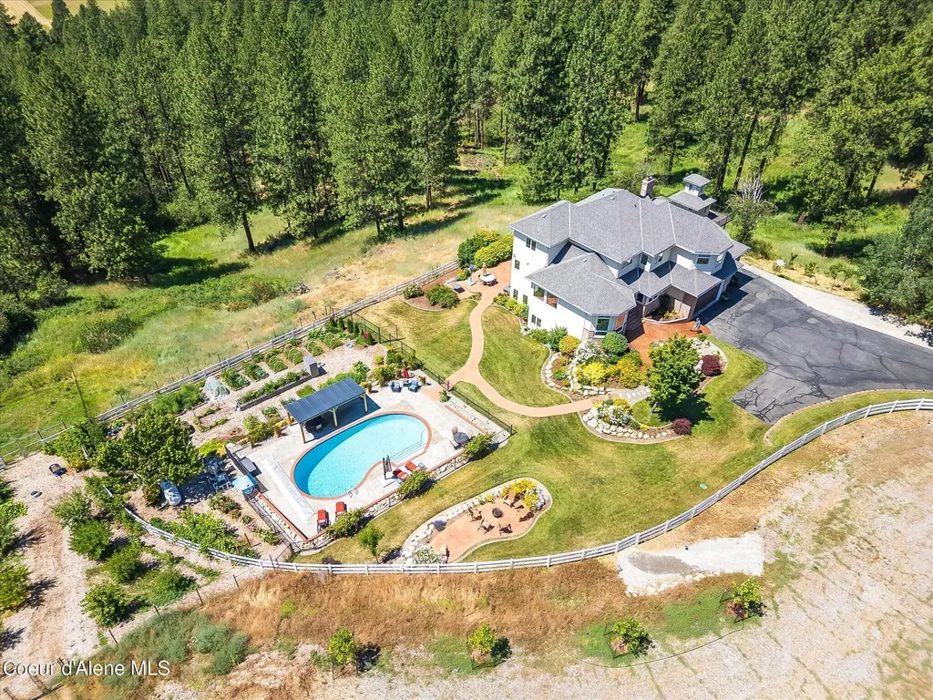 18634 W Quail Lane Post Falls ID 83854