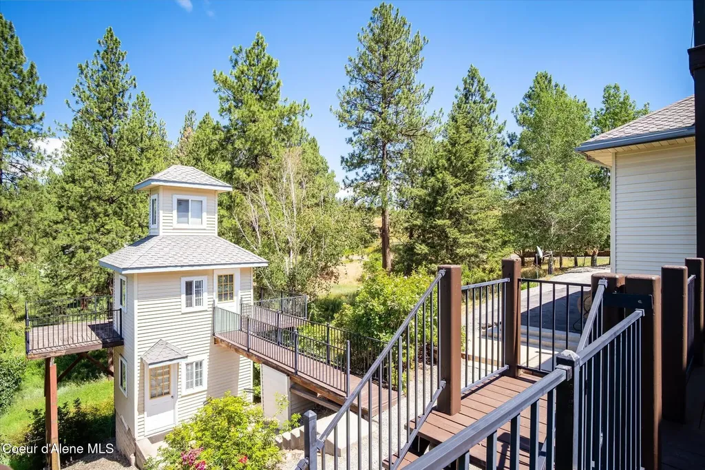 18634 W Quail Lane Post Falls ID 83854