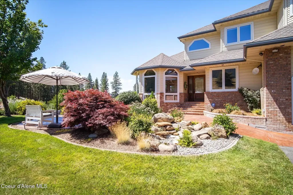 18634 W Quail Lane Post Falls ID 83854