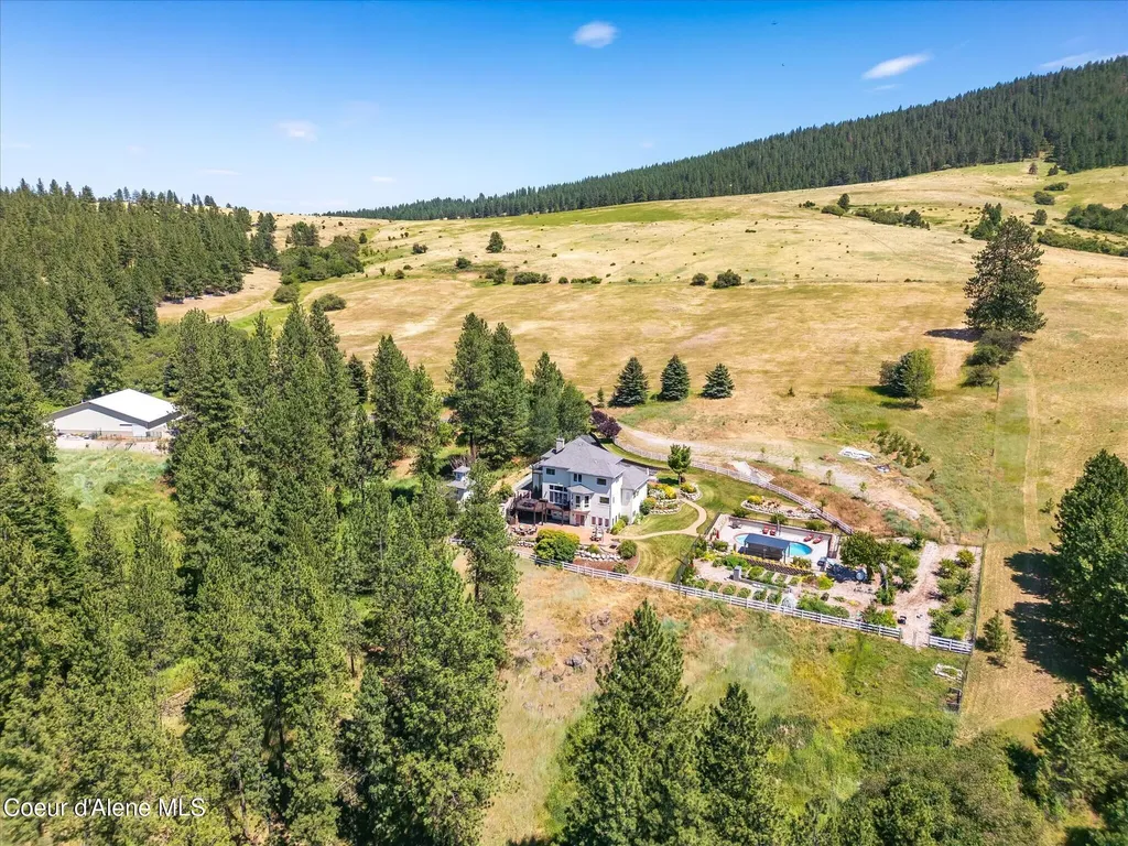 18634 W Quail Lane Post Falls ID 83854