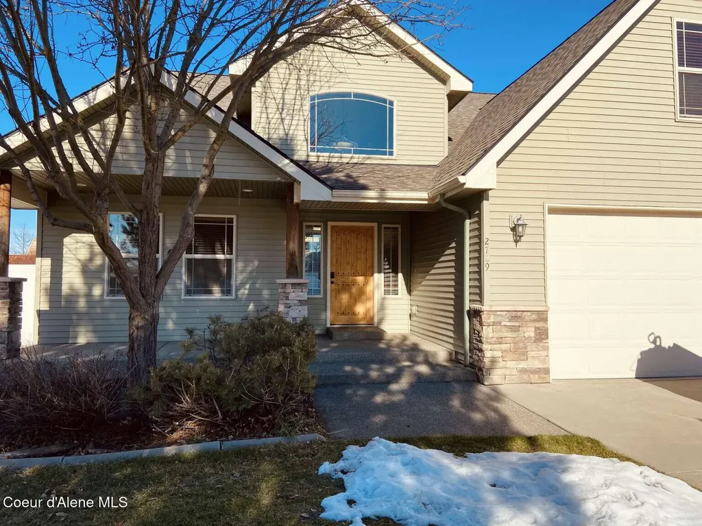 2729 W Porthill Court Hayden ID 83835