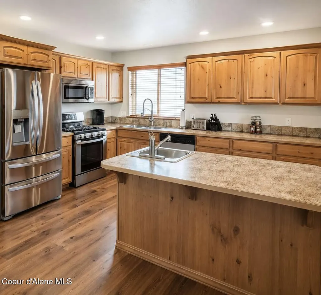 2729 W Porthill Court Hayden ID 83835