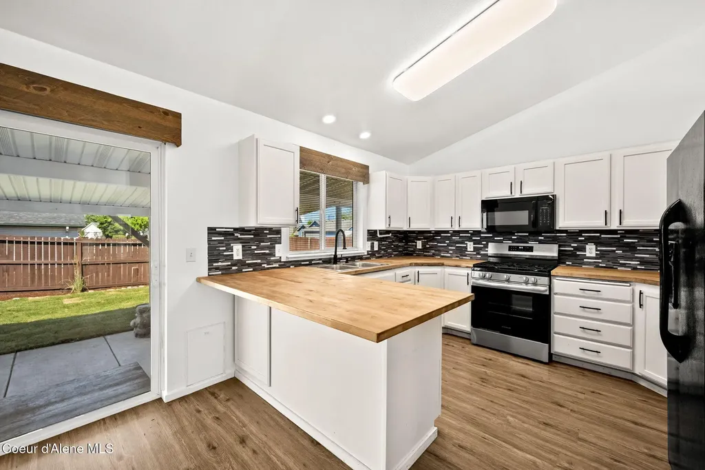 3795 N Graphite Court Post Falls ID 83854