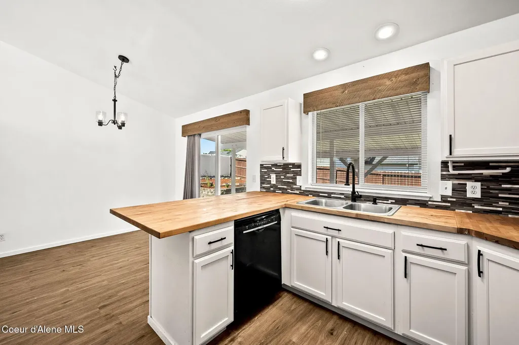 3795 N Graphite Court Post Falls ID 83854