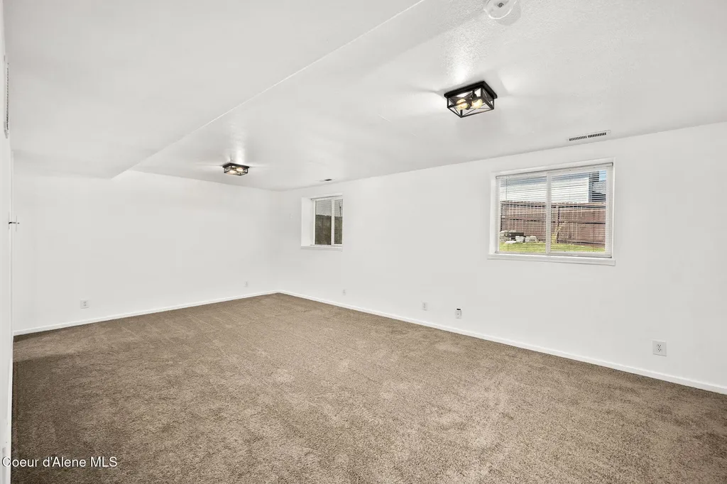 3795 N Graphite Court Post Falls ID 83854