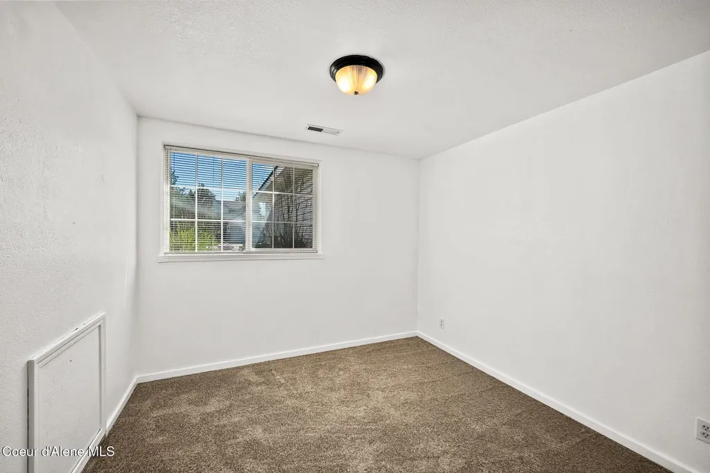 3795 N Graphite Court Post Falls ID 83854