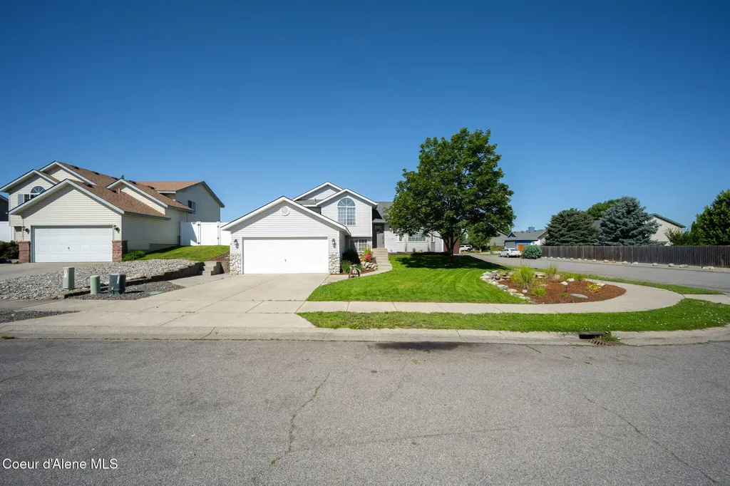 3795 N Graphite Court Post Falls ID 83854