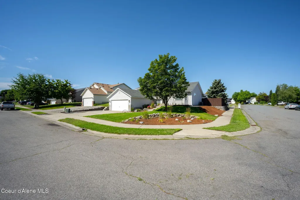 3795 N Graphite Court Post Falls ID 83854