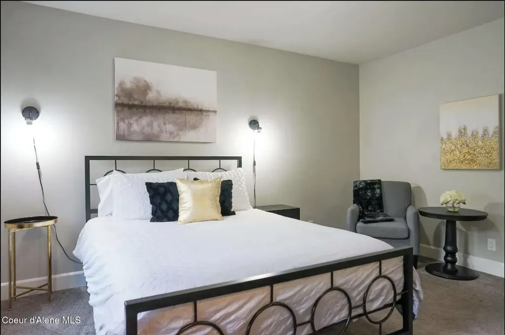 1032 N Government Way Coeur D'alene ID 83814