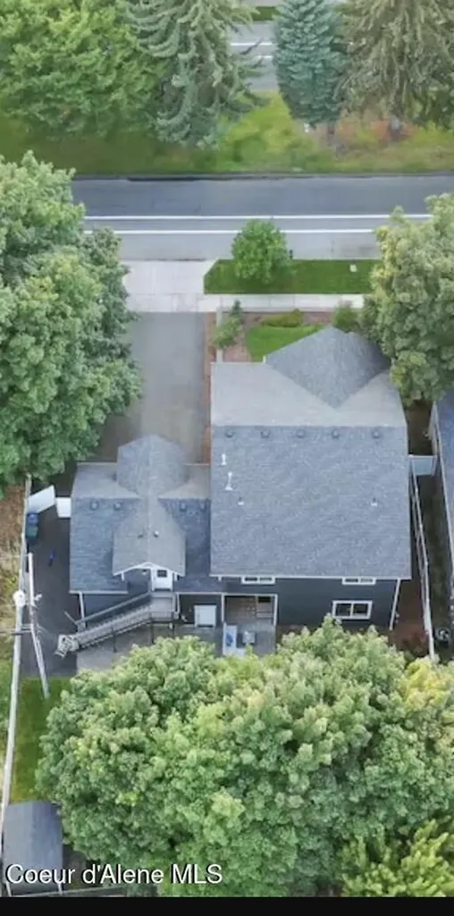 1032 N Government Way Coeur D'alene ID 83814