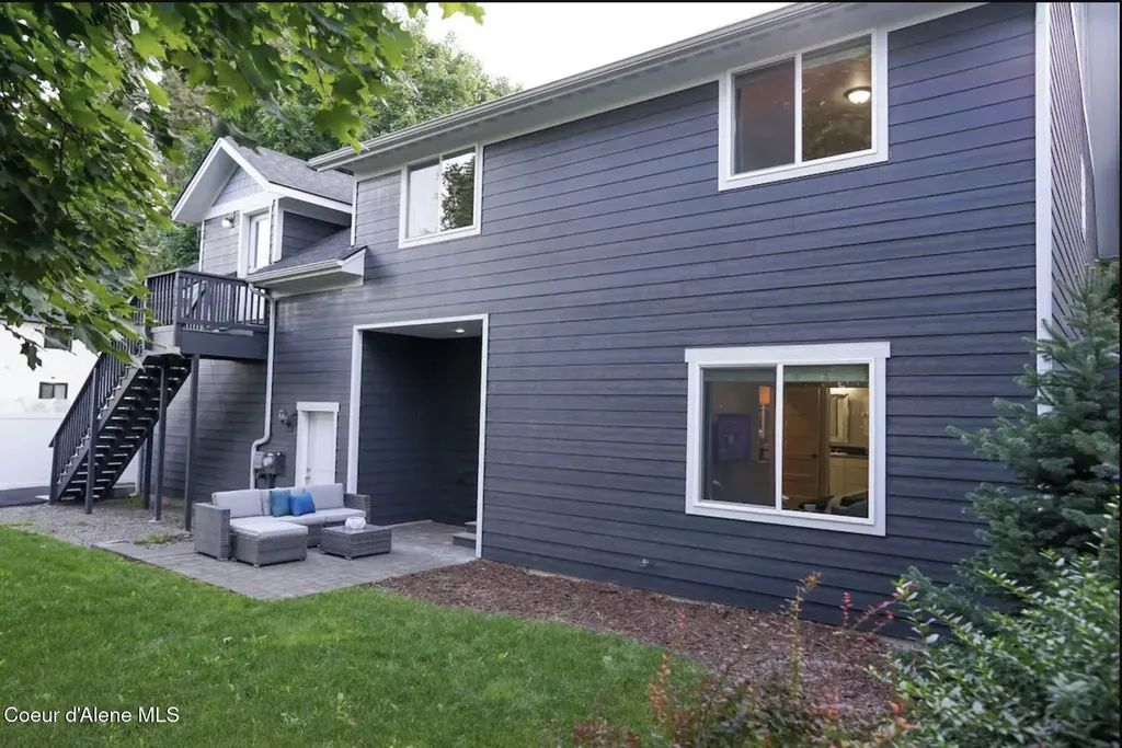 1032 N Government Way Coeur D'alene ID 83814