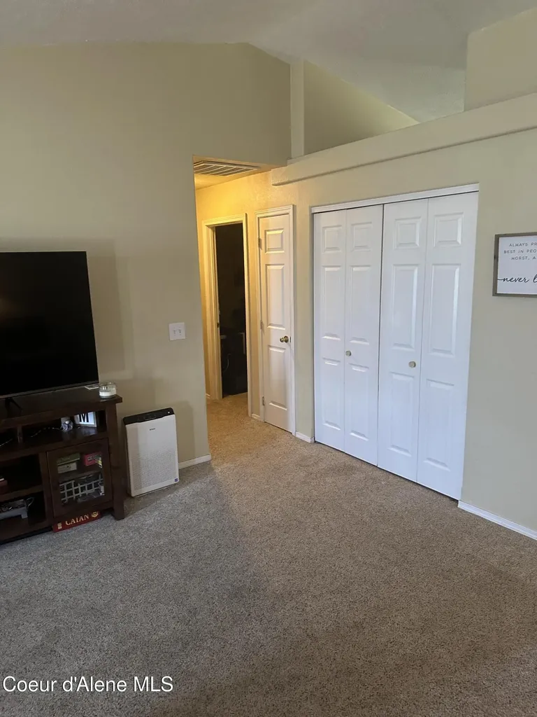 8151 W Colorado Street Rathdrum ID 83858