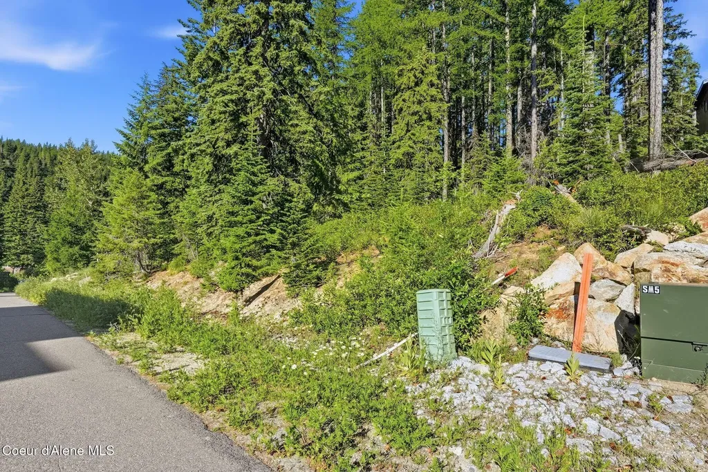 Nka Snowplow Road Sandpoint ID 83864