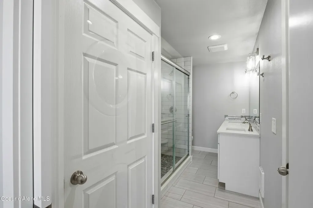 2063 N Cruze Street Post Falls ID 83854