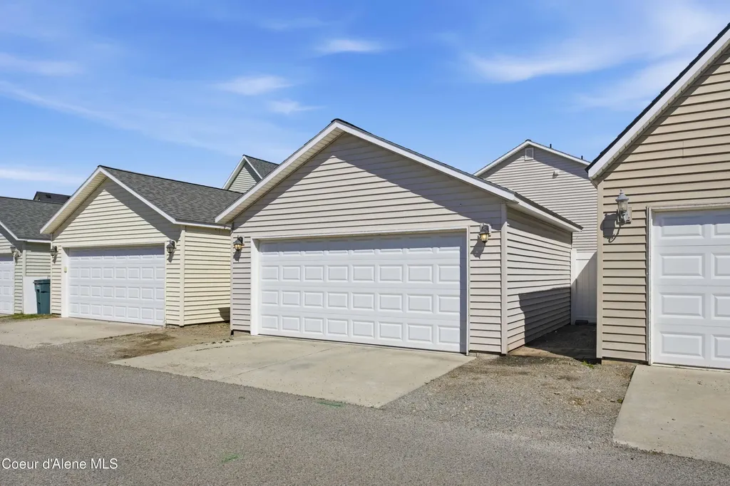 2063 N Cruze Street Post Falls ID 83854
