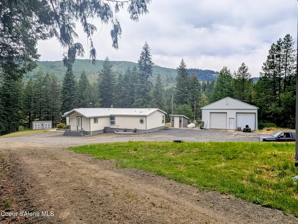 2788 Cherry Creek Road St. Maries ID 83861
