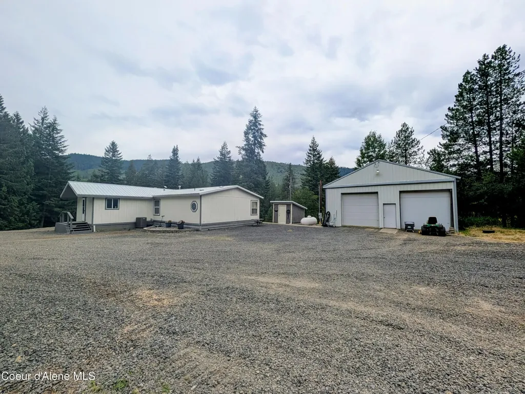 2788 Cherry Creek Road St. Maries ID 83861
