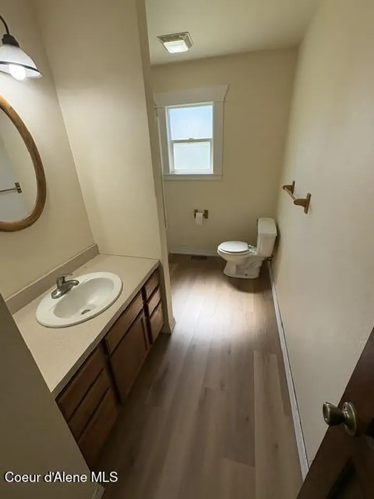 112 E Portland Avenue Kellogg ID 83837