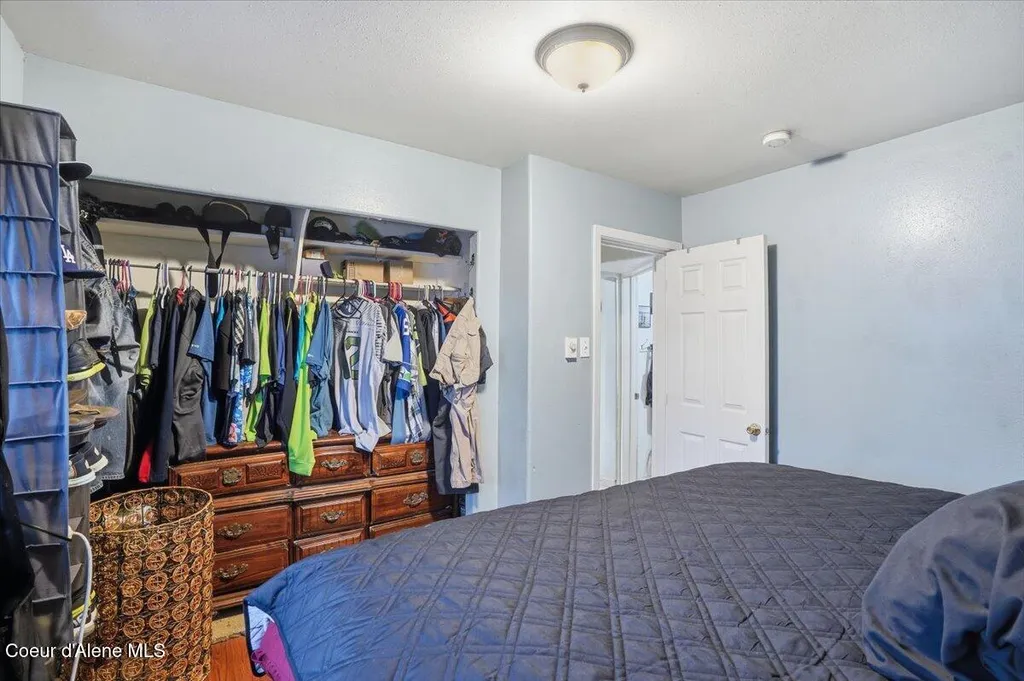 215 N Forest Avenue Sandpoint ID 83864