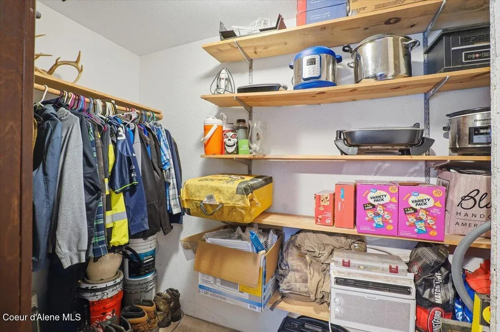 215 N Forest Avenue Sandpoint ID 83864