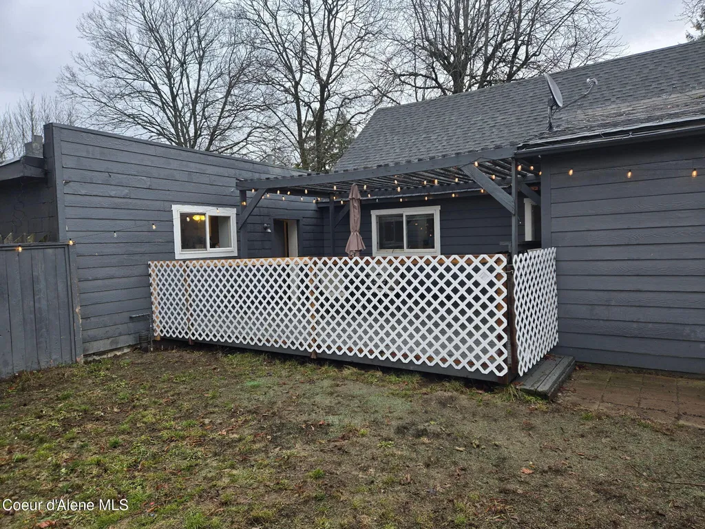 215 N Forest Avenue Sandpoint ID 83864