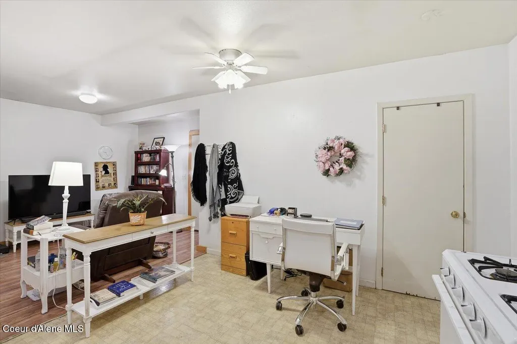 215 N Forest Avenue Sandpoint ID 83864