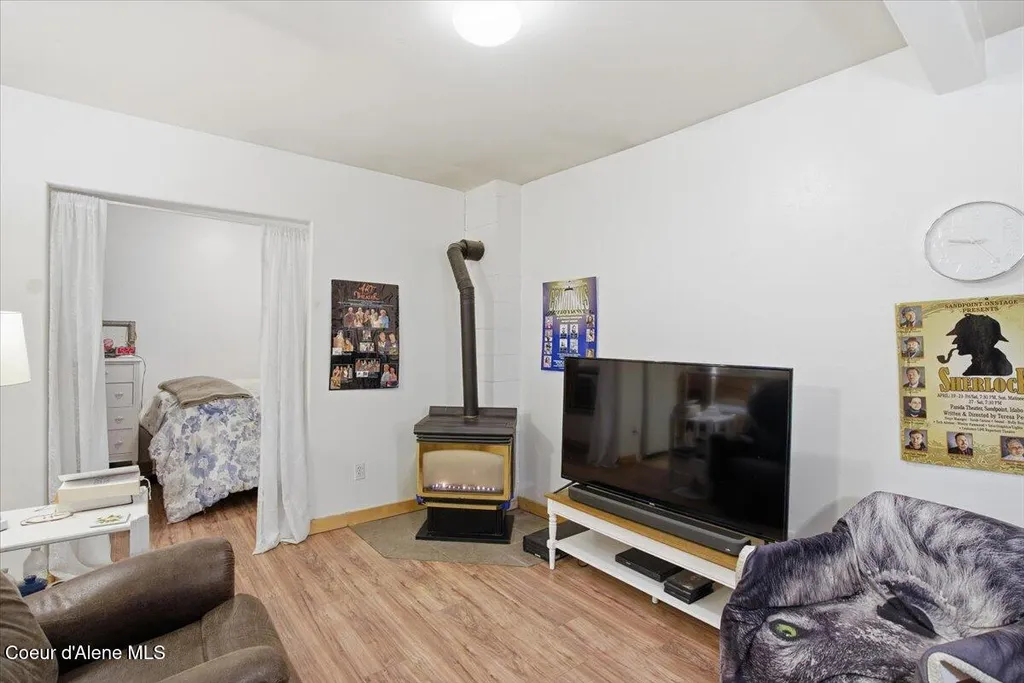 215 N Forest Avenue Sandpoint ID 83864