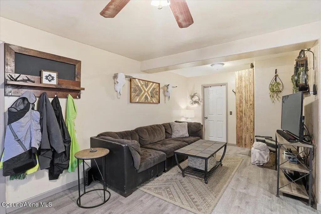 215 N Forest Avenue Sandpoint ID 83864