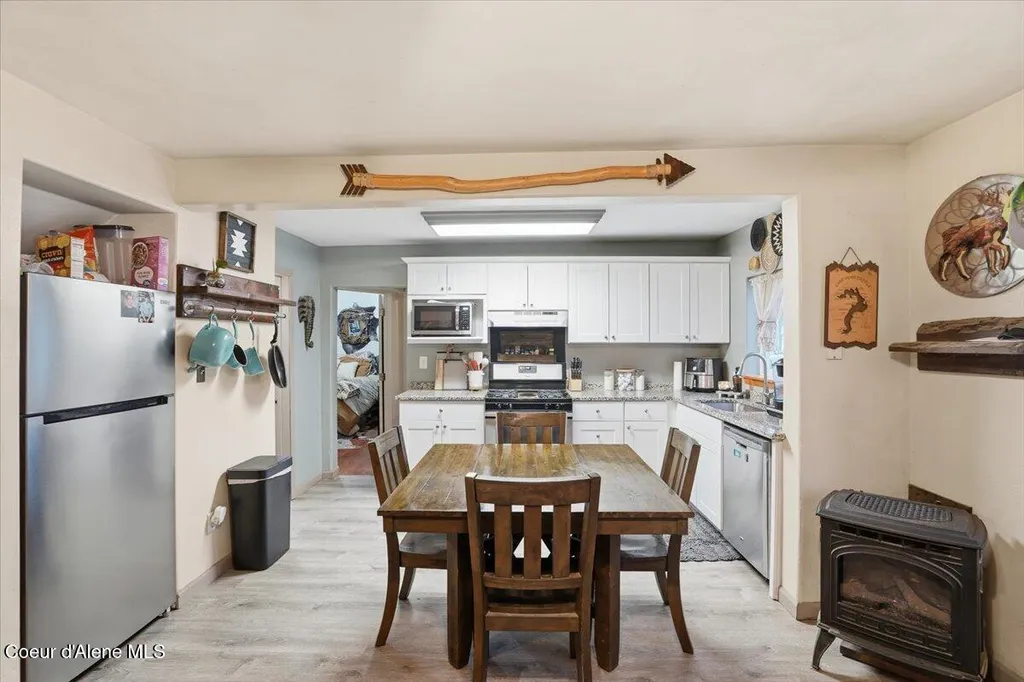 215 N Forest Avenue Sandpoint ID 83864