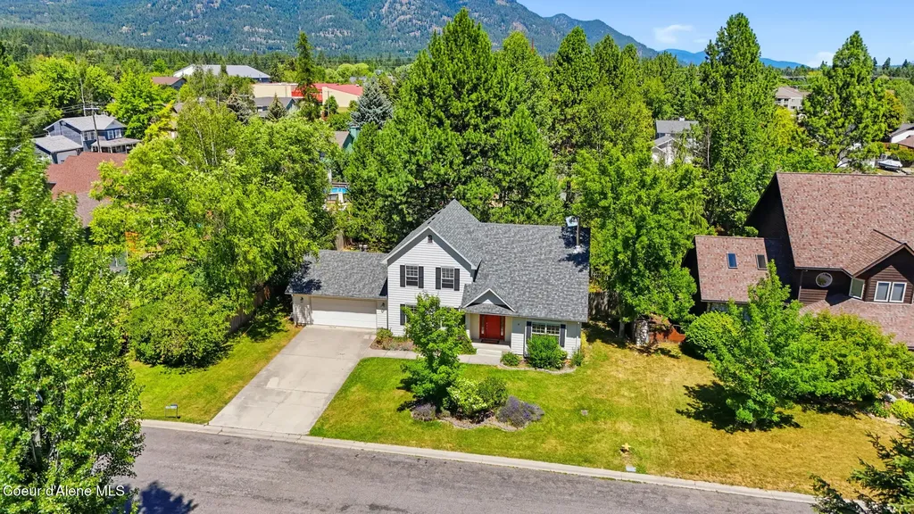 2014 Janelle Way Sandpoint ID 83864