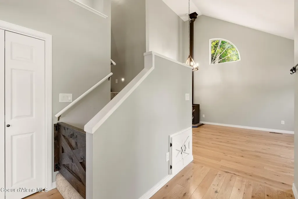 2014 Janelle Way Sandpoint ID 83864