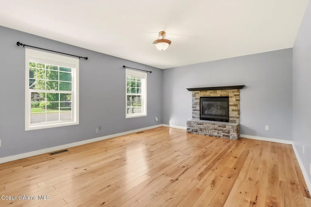 2014 Janelle Way Sandpoint ID 83864