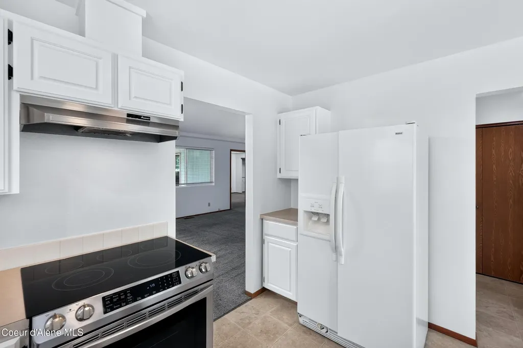 1537 W Woodlawn Drive Hayden ID 83835
