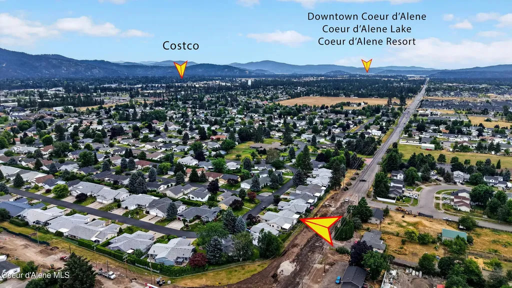 1537 W Woodlawn Drive Hayden ID 83835