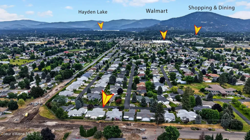 1537 W Woodlawn Drive Hayden ID 83835