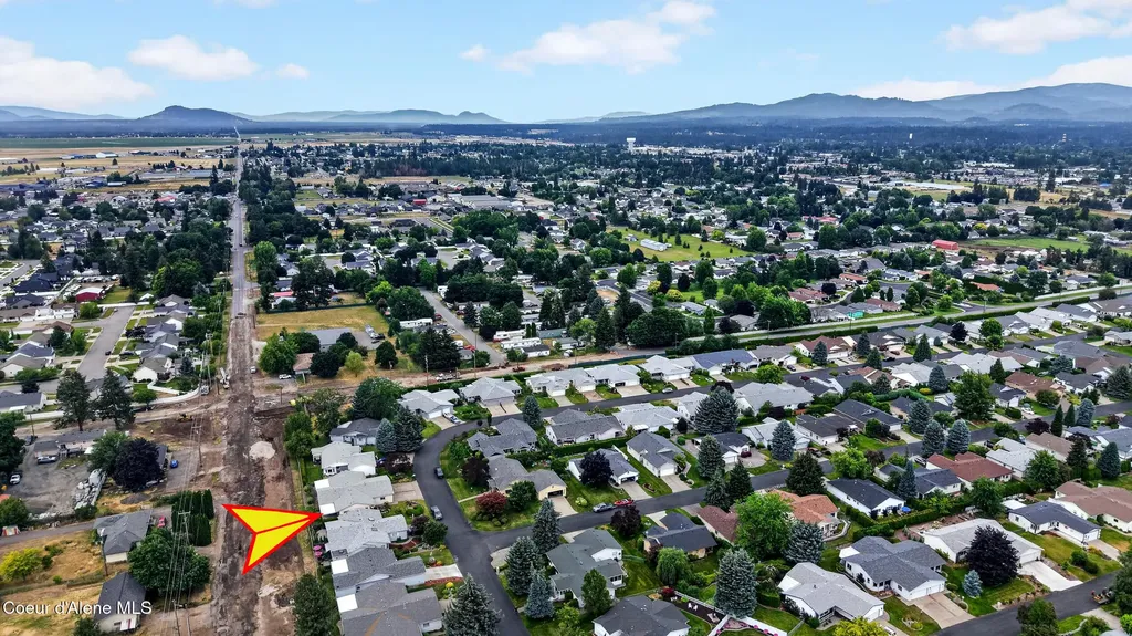 1537 W Woodlawn Drive Hayden ID 83835