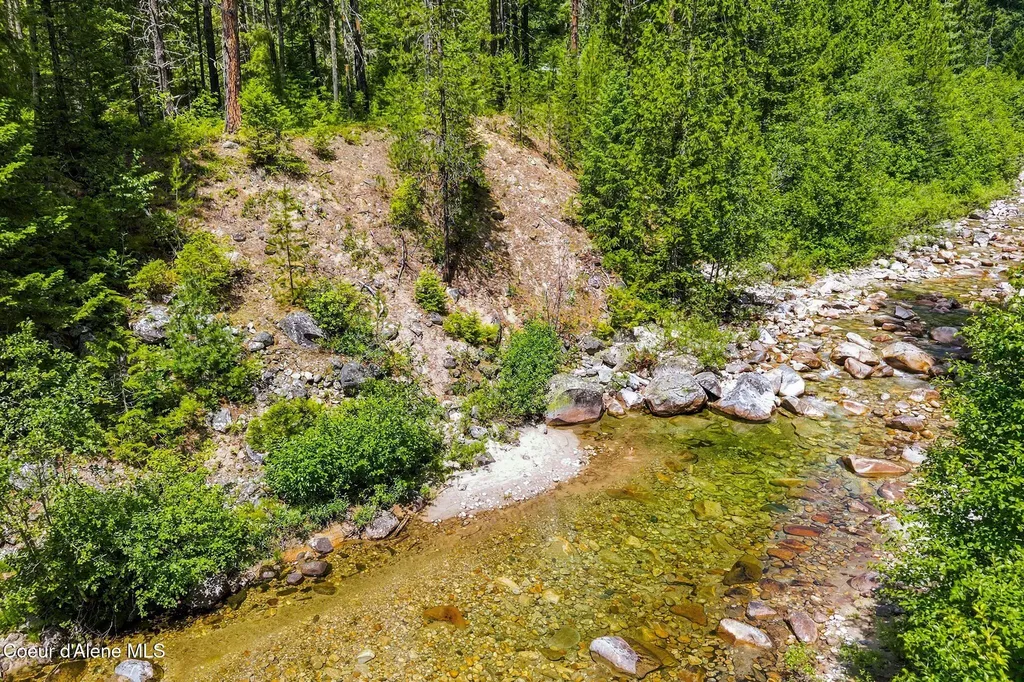 Nna Lantern Lane Sandpoint ID 83864