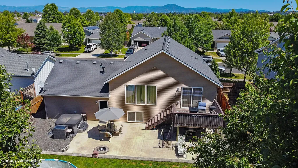 3580 E White Sands Lane Post Falls ID 83854