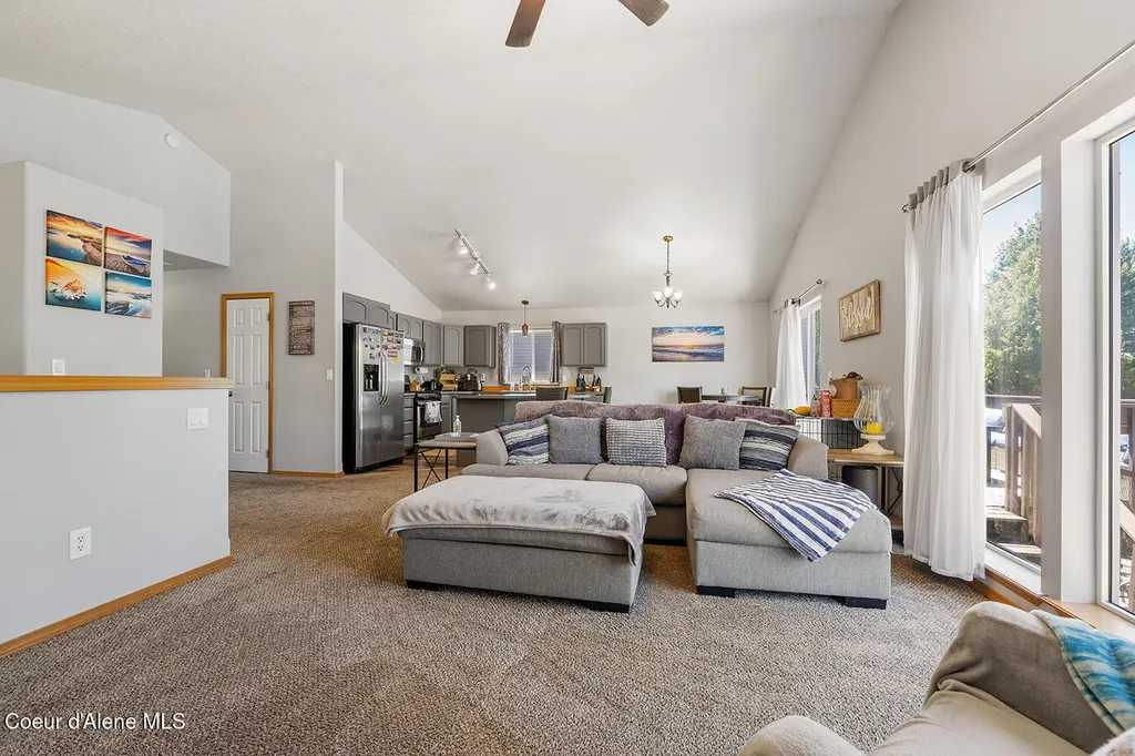 3580 E White Sands Lane Post Falls ID 83854
