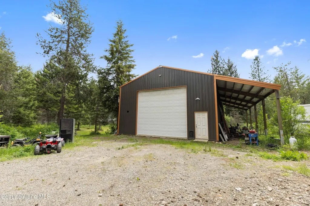 53 Koyokuk Trail Spirit Lake ID 83869