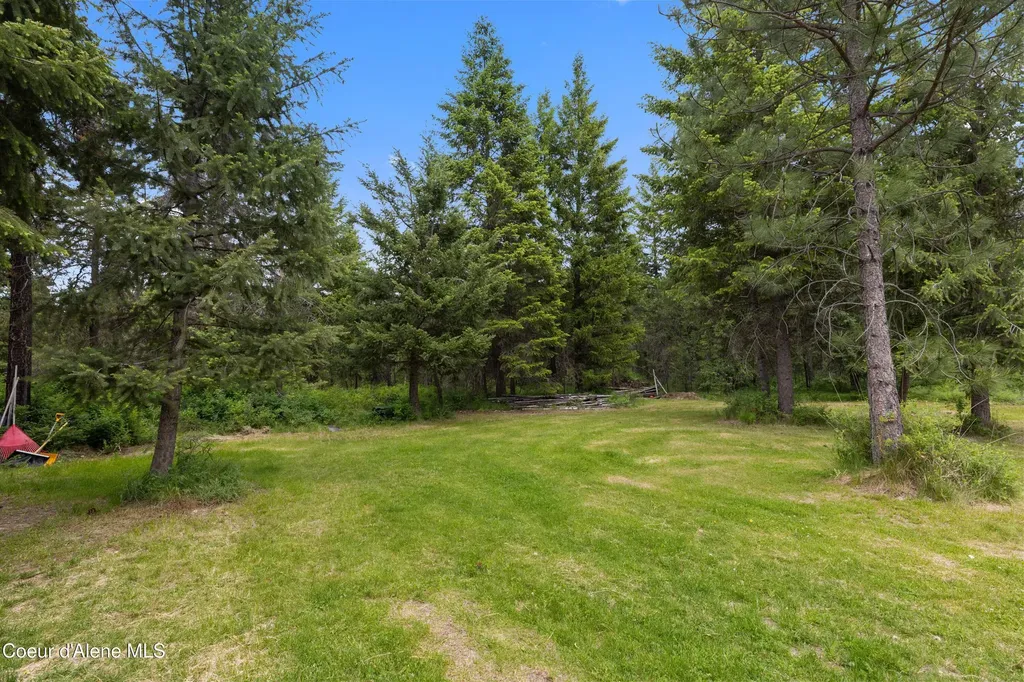 53 Koyokuk Trail Spirit Lake ID 83869