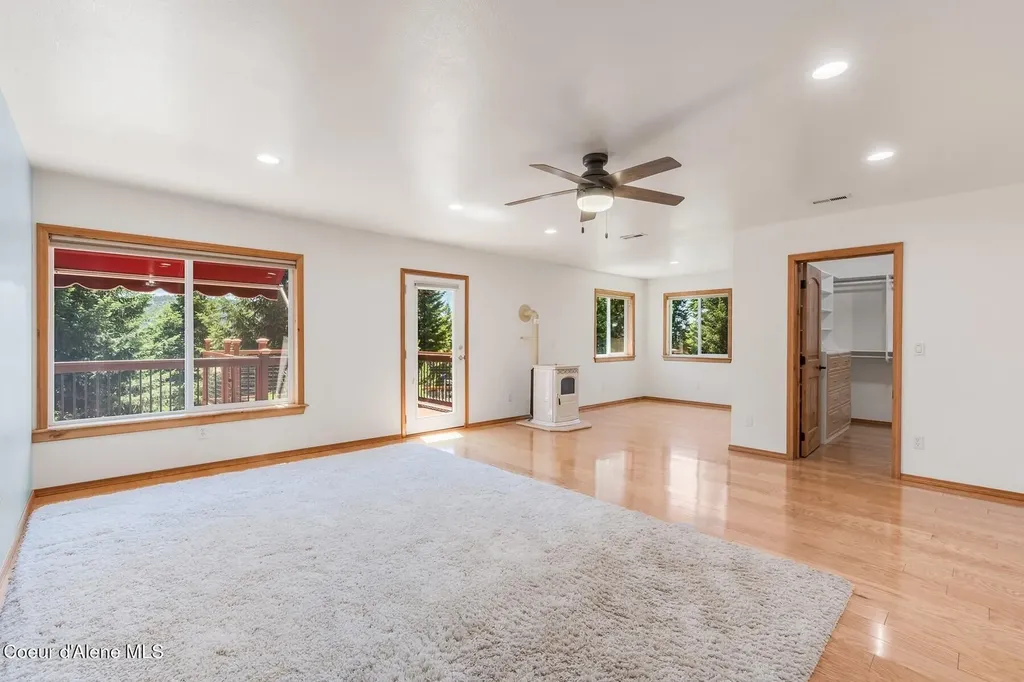 218 Topaz Trail Sandpoint ID 83864