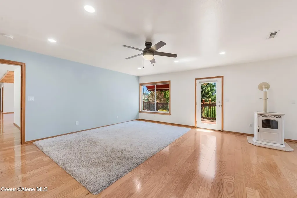 218 Topaz Trail Sandpoint ID 83864