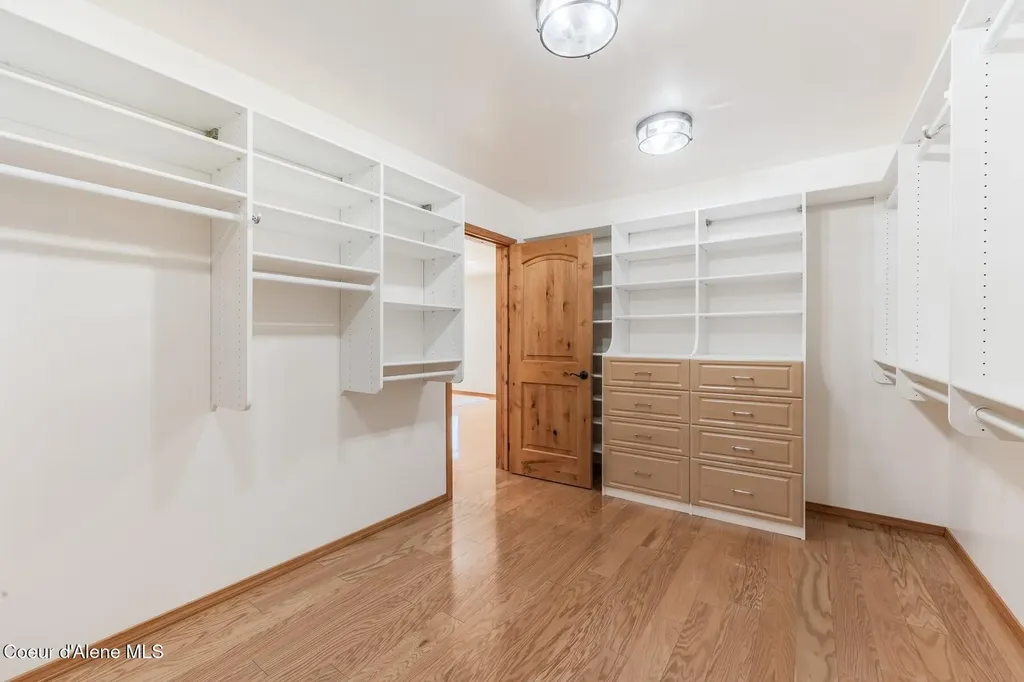 218 Topaz Trail Sandpoint ID 83864