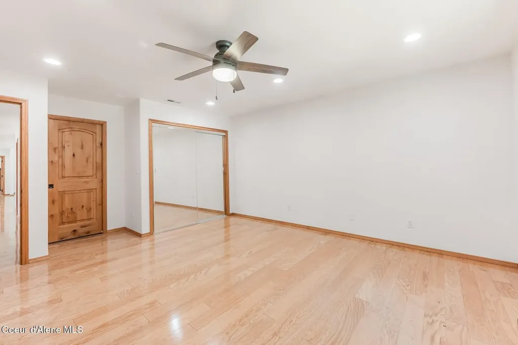 218 Topaz Trail Sandpoint ID 83864