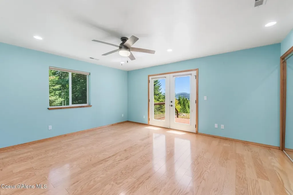 218 Topaz Trail Sandpoint ID 83864
