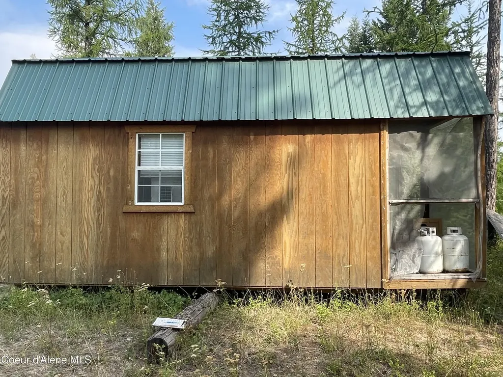 2447 Turner Hill Road Bonners Ferry ID 83805